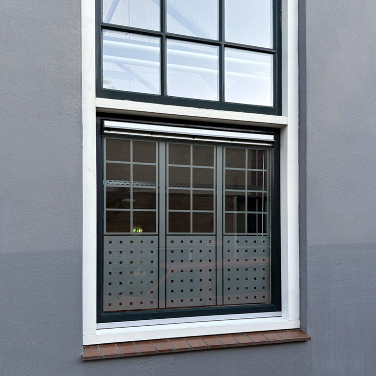 Anti-inkijk raamfolie patroon voor werkplek